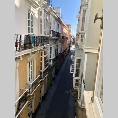 Gatu Premium Villa Libertad, Preferente Mayores De 25 Anos Y Familias Cádiz Exterior foto
