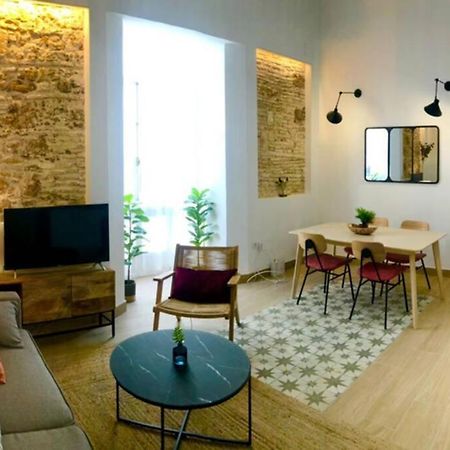 Gatu Premium Villa Libertad, Preferente Mayores De 25 Anos Y Familias Cádiz Exterior foto